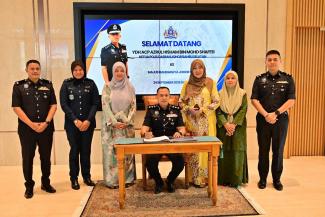 Latihan Polis Bantuan