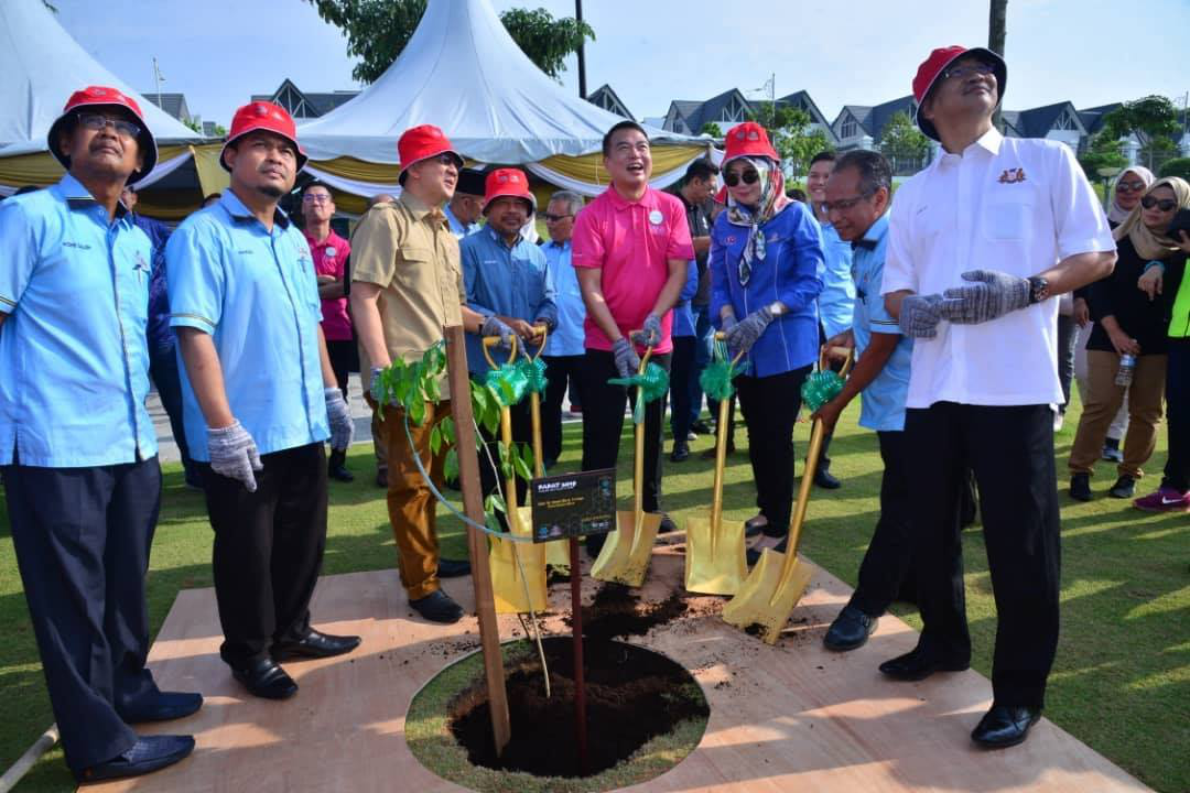 Perasmian Program Penanaman Pokok Pledge Plant A Tree Papat 2019