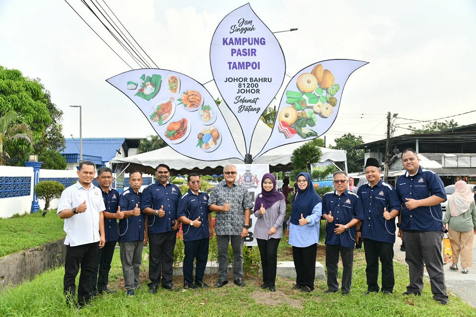 Mercu Tanda Kampung Pasir