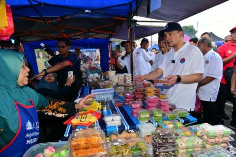 lawatan bazar ramadan