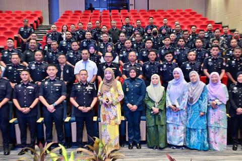 Latihan Polis Bantuan